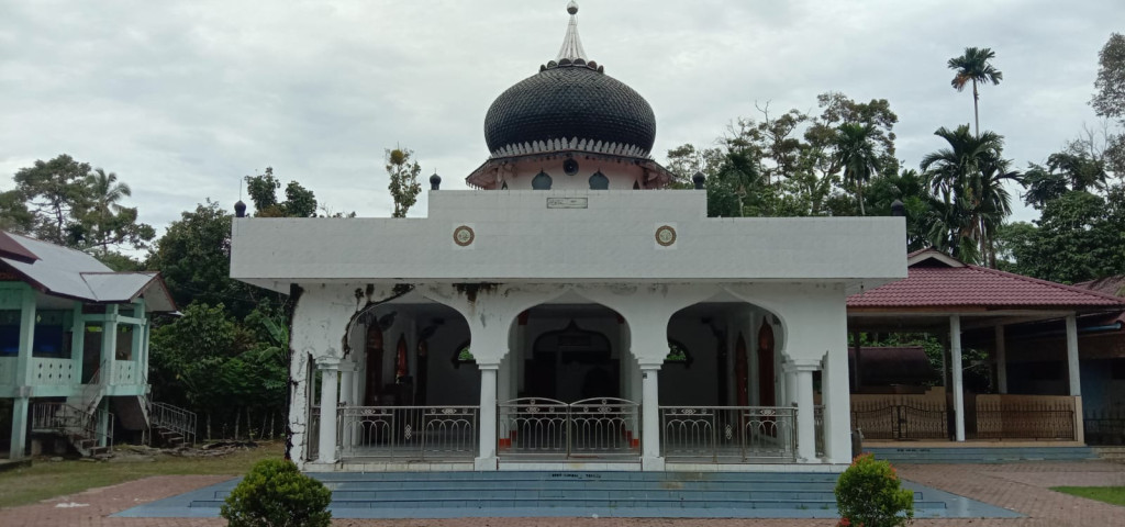 Masjid Cot Lampise
